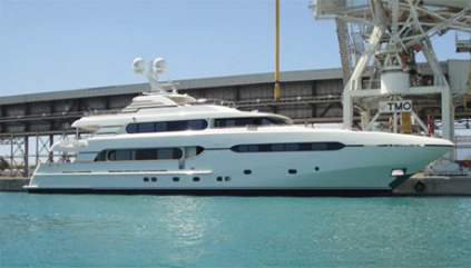 M/Y Dynasty